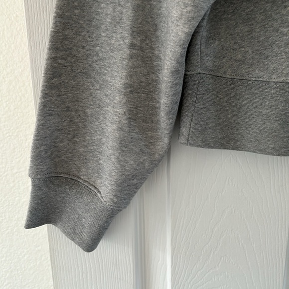 Calvin Klein Crewneck Sweatshirt - Picture 5 of 7